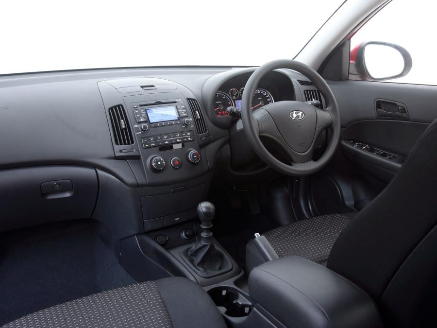  Hyundai i30 CW 2009 года  (AU) (фото 9 из 15)